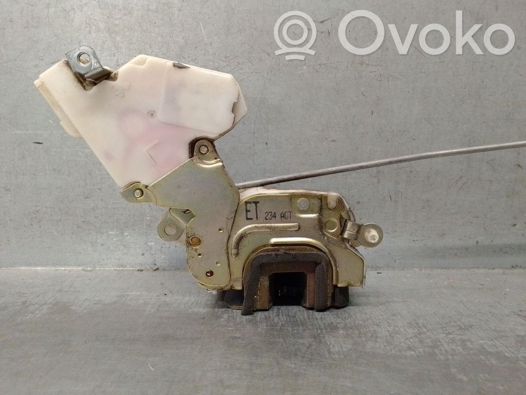 Nissan Terrano Front door lock 