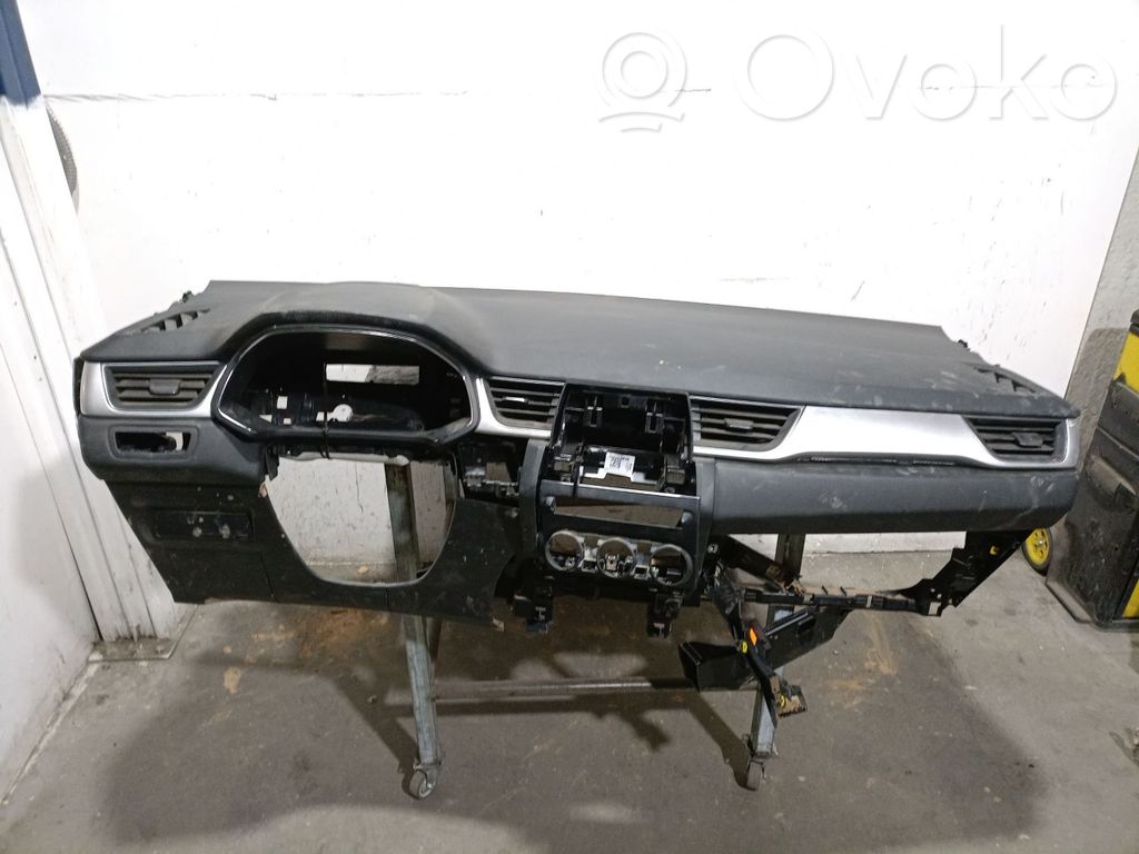 Renault Captur II Panel de instrumentos 