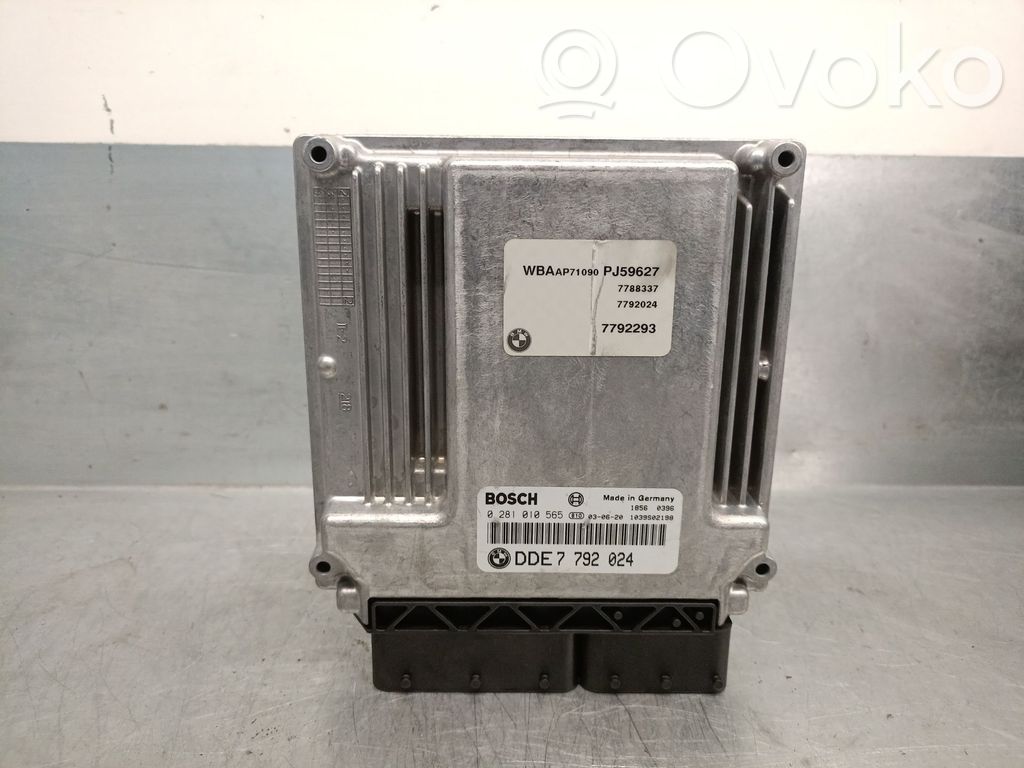 Unidad de control/módulo del motor   7792024,0281010565BOSCH