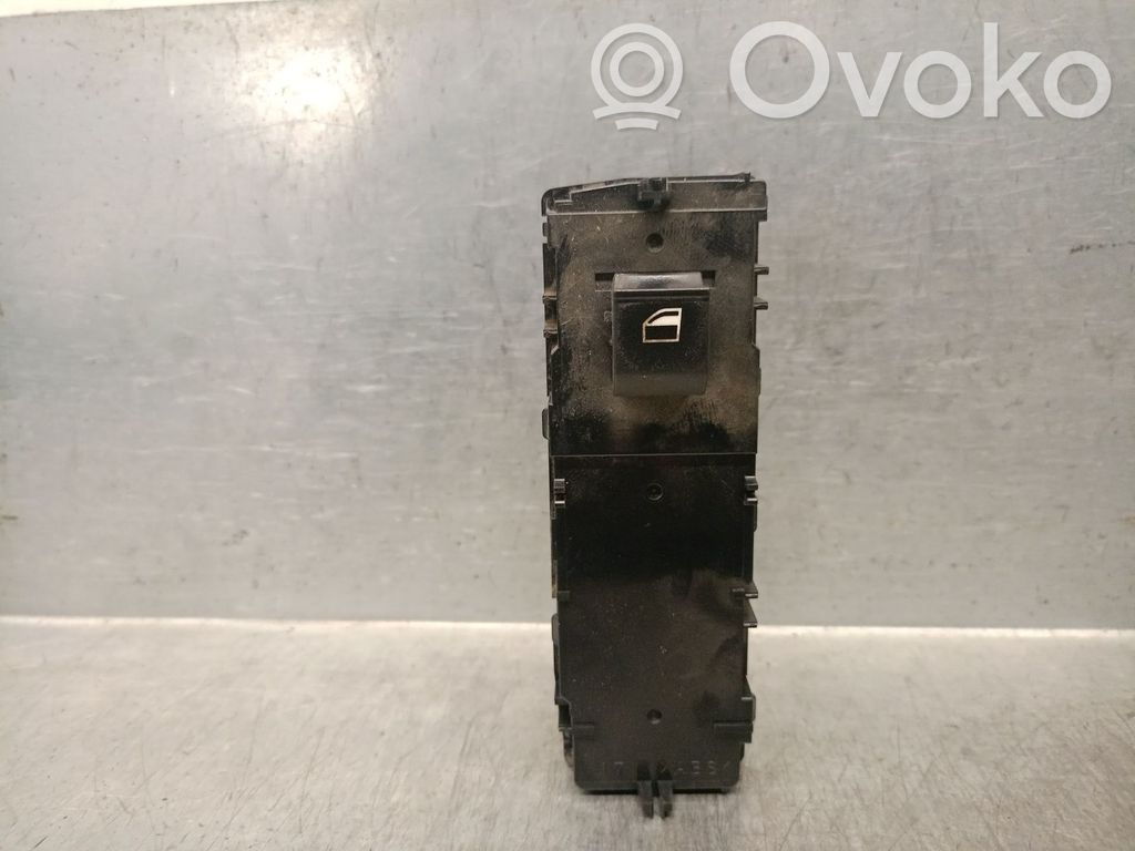 BMW X5 E53 Electric window control switch 