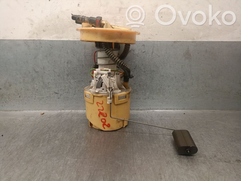 Bomba interna de combustible   3M519275,1447513