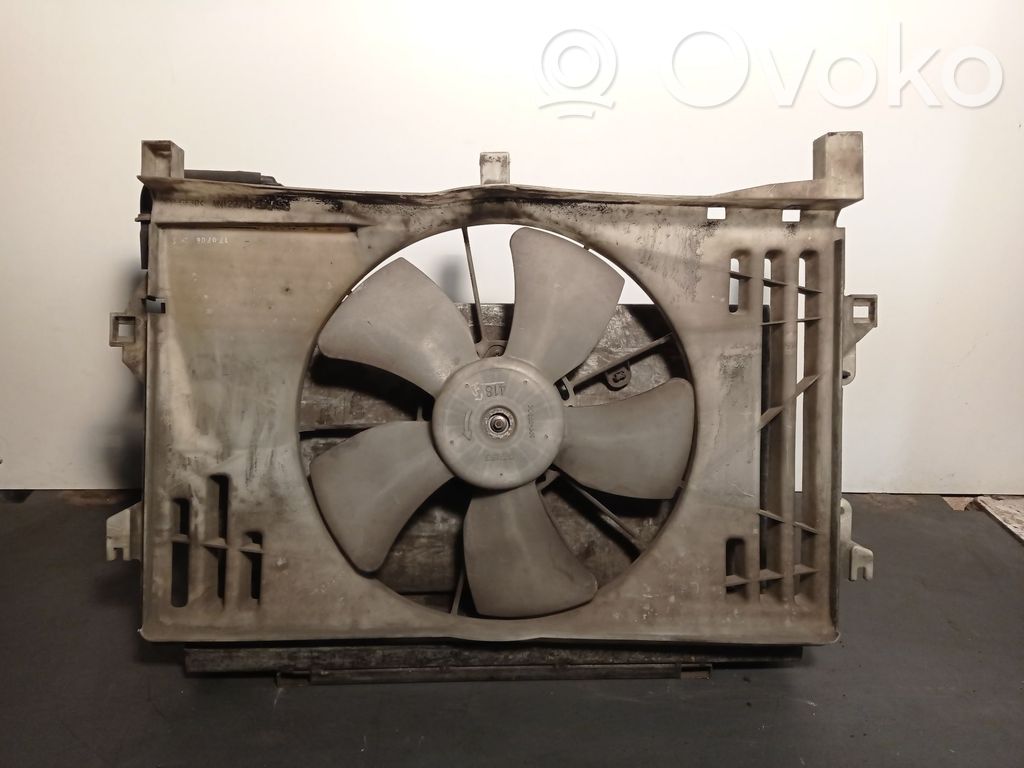 Toyota Corolla Verso E121 Elektrinis radiatorių ventiliatorius 