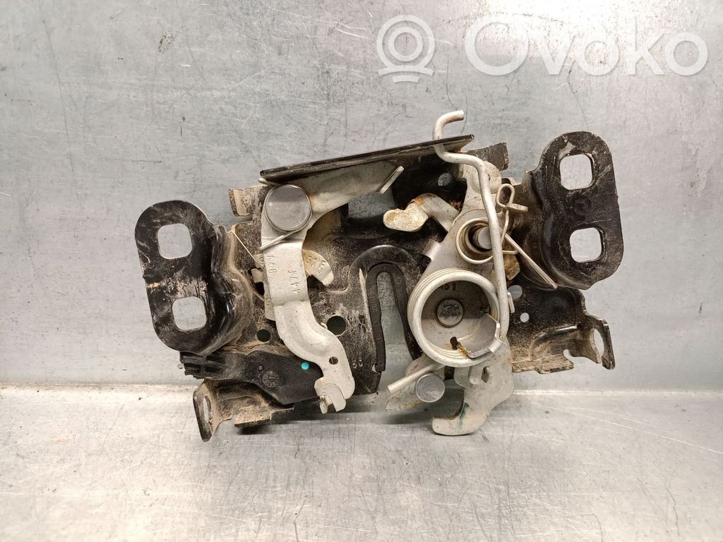 Jeep Compass Tie down hook / loop 