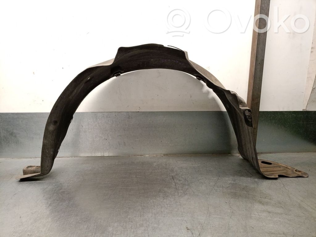 Nissan Micra Nadkole przednie 