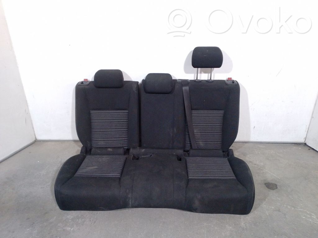 Mercedes-Benz B W245 Fotel tylny 