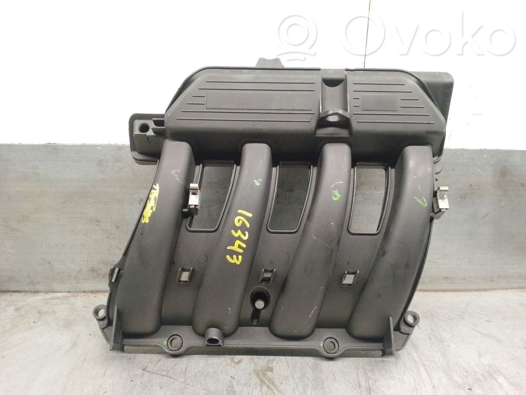 Colector de admisión   8200020647,8200020647