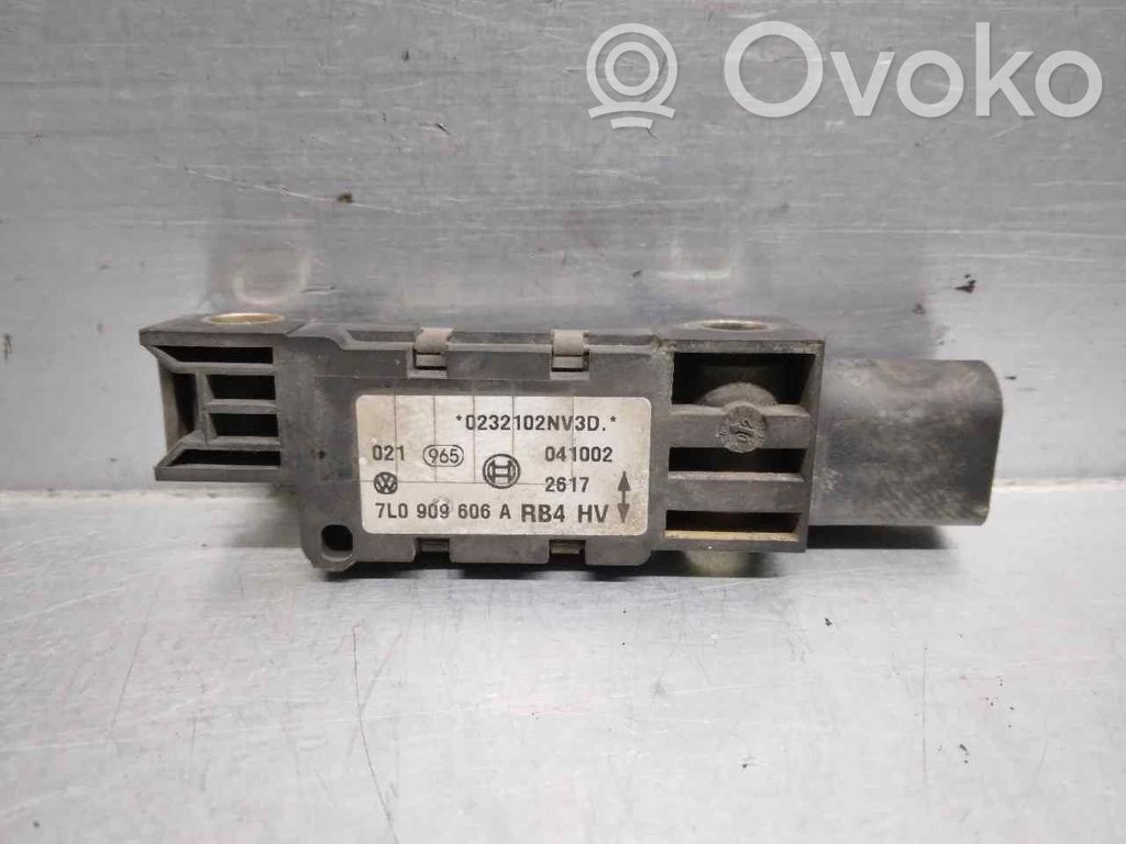 Sensor   7L0909606A