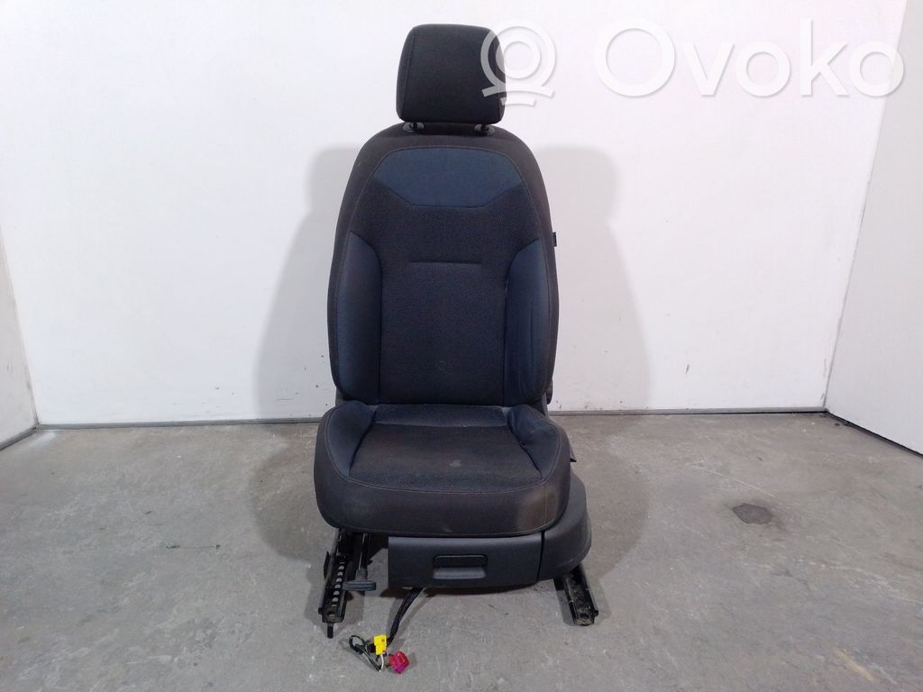 Seat Ateca Kuljettajan istuin 