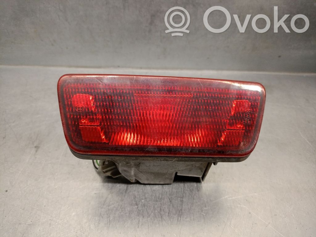 Nissan Juke I F15 Moldura de la puerta trasera