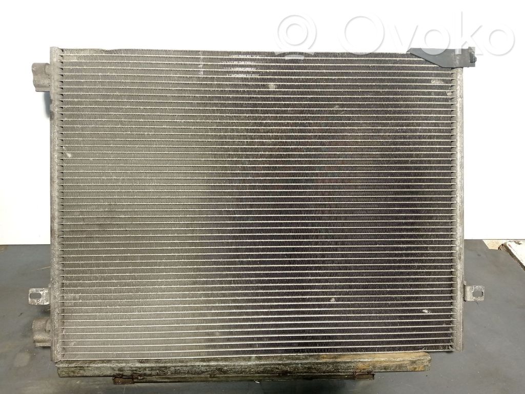 Opel Vivaro Radiateur condenseur de climatisation 