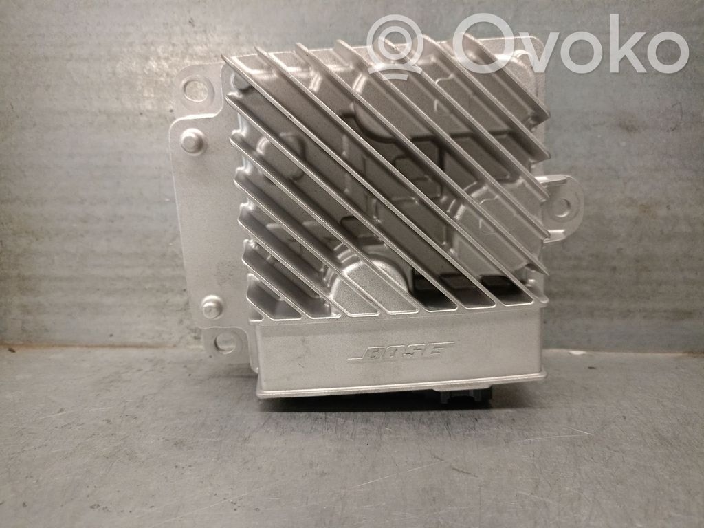 Mazda MX-5 ND Sound amplifier 