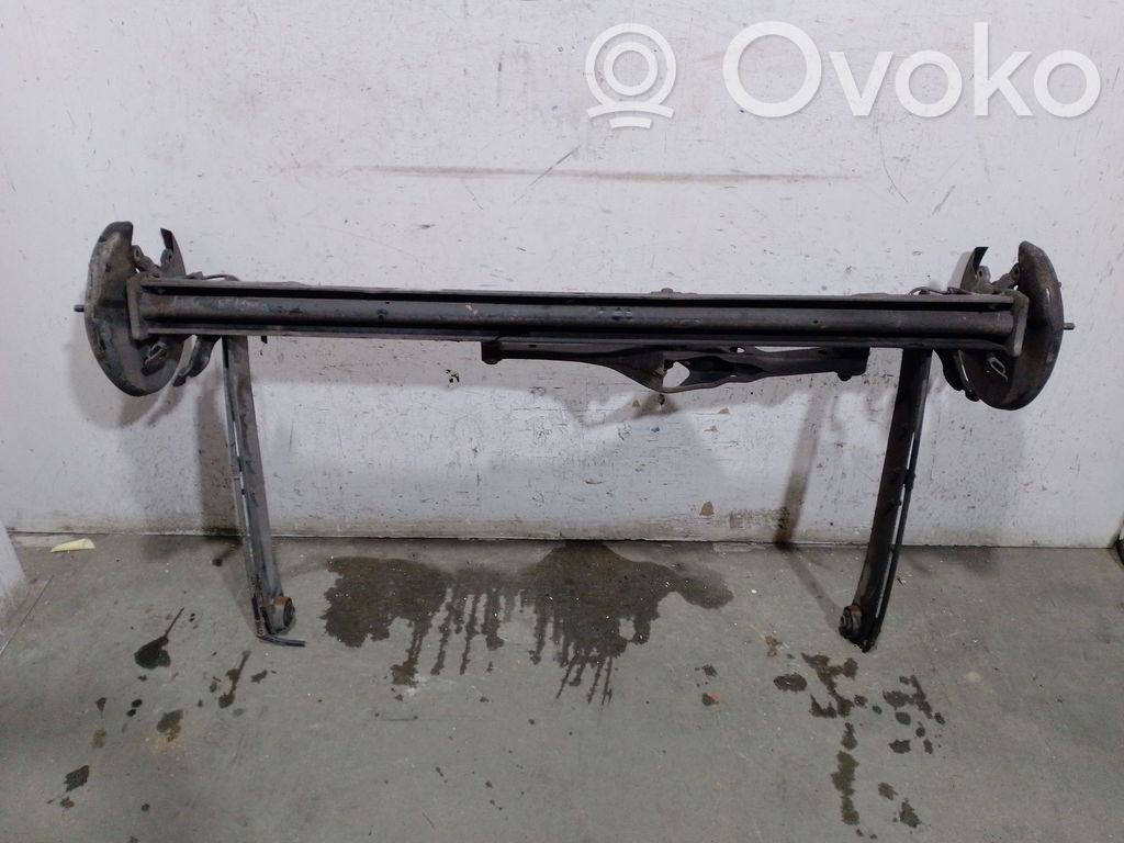 Belka osi tylnej z reduktorem   555018F821,555018F821