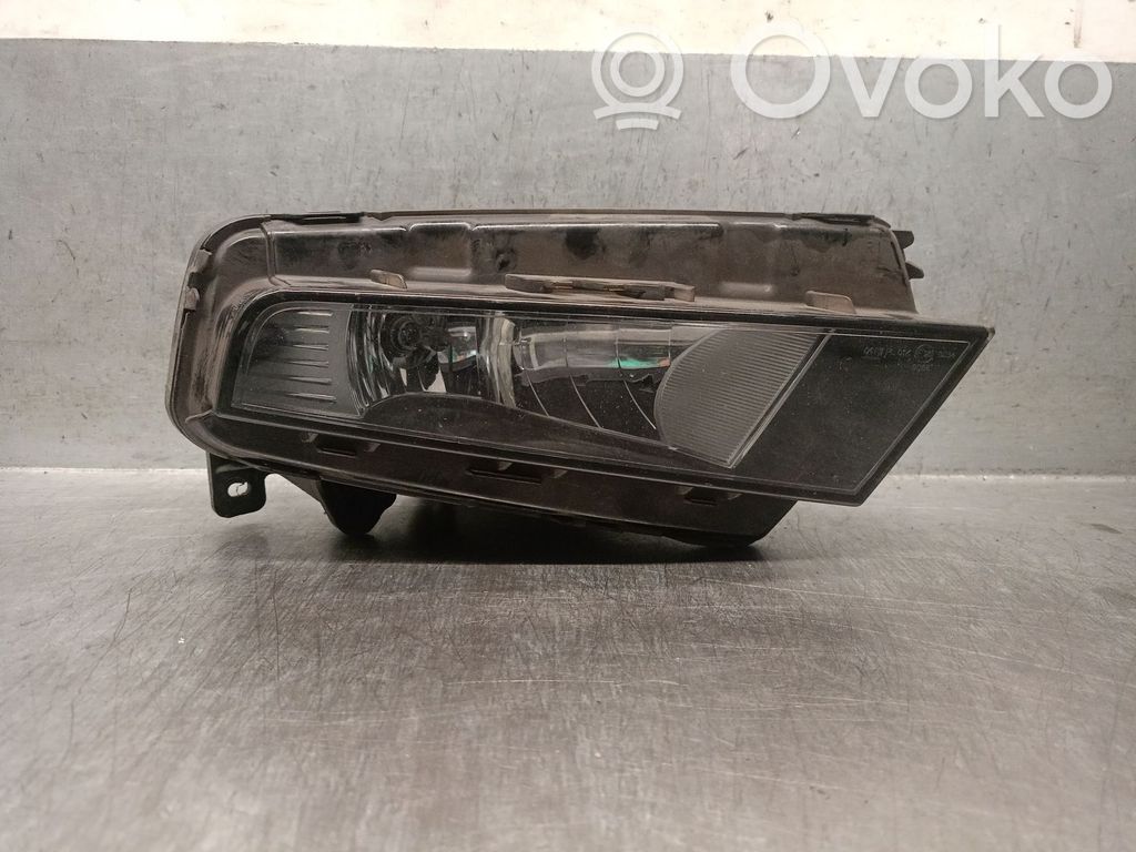 Seat Leon (5F) Etusumuvalo 