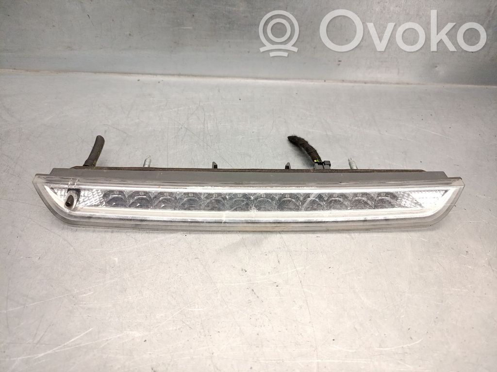 Peugeot 308 Troisième feu stop