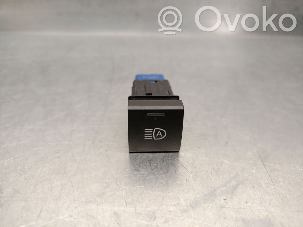 Toyota Yaris Panel lighting control switch 