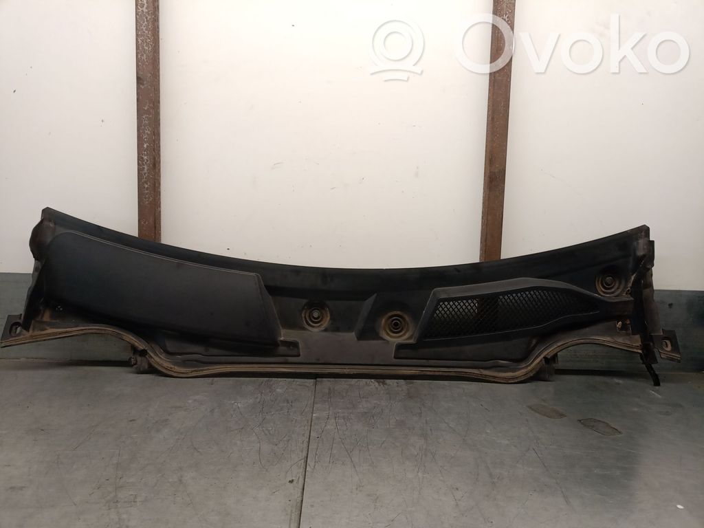 Mercedes-Benz A W176 Rivestimento parabrezza