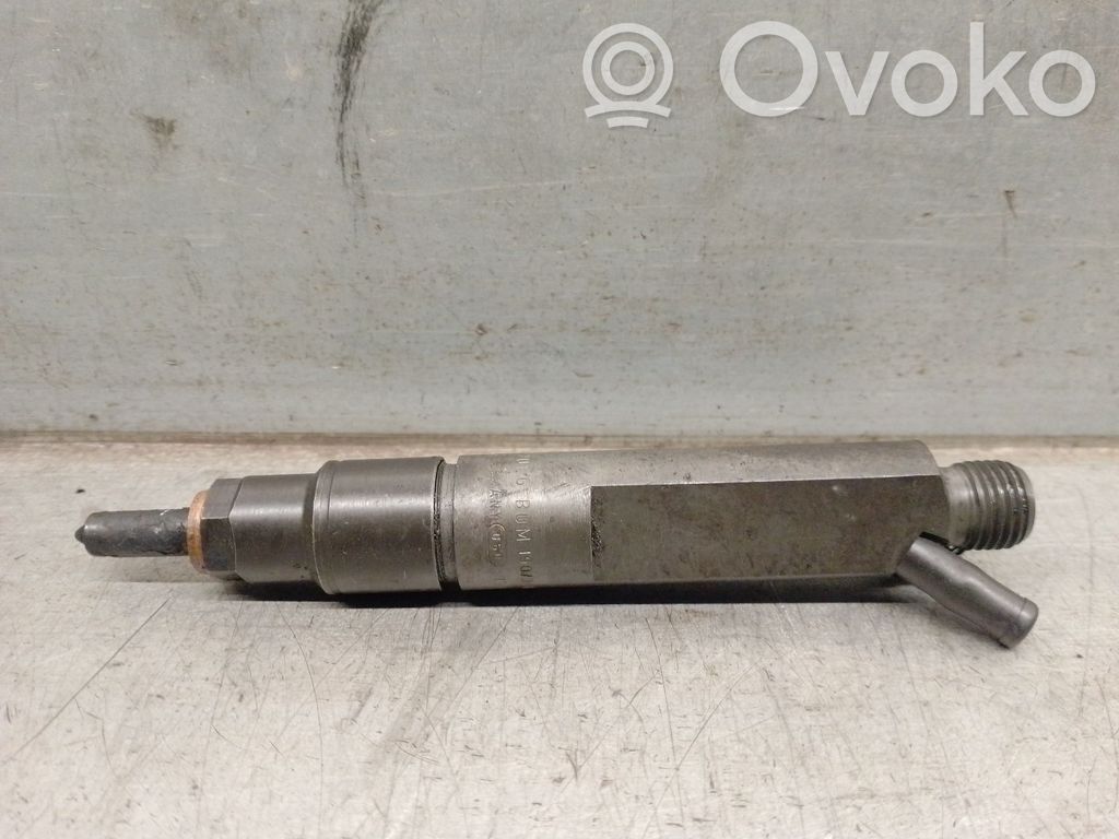 Seat Ibiza II (6k) Injector combustibil 