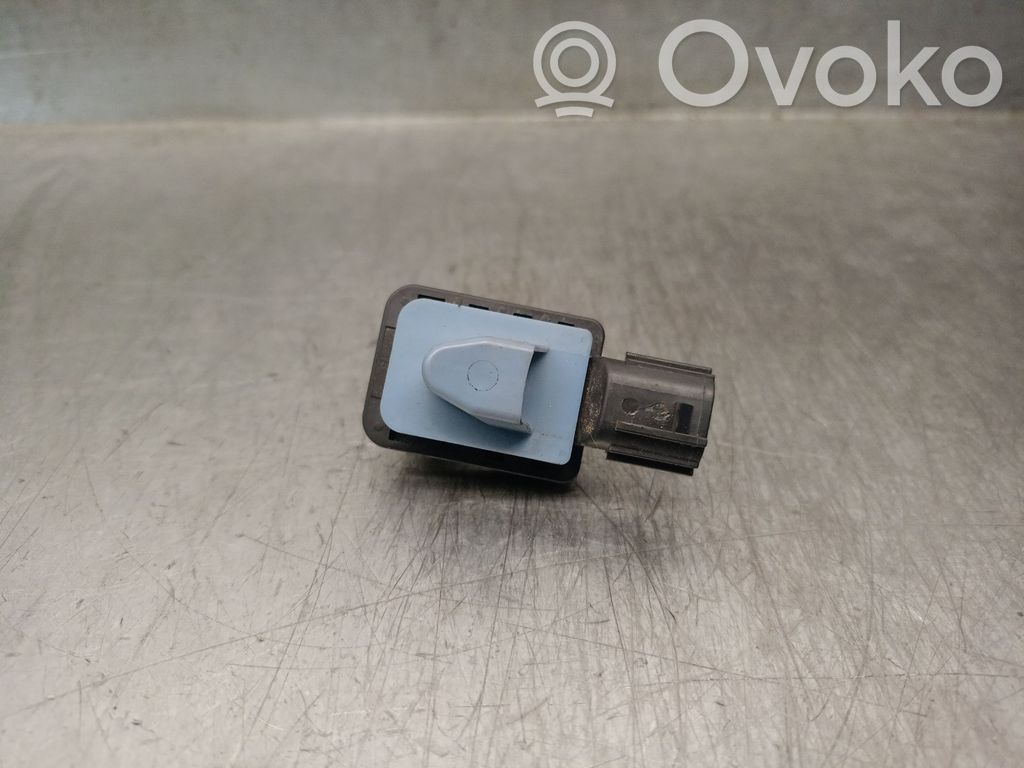 Toyota RAV 4 (XA50) Sensor 
