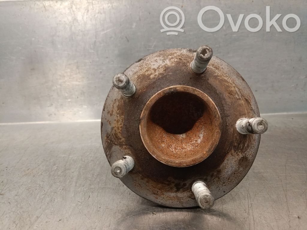 Volvo S40 Aizmugurē riteņa rumbas vārpstas šarnīrs (stupica, capfa) 