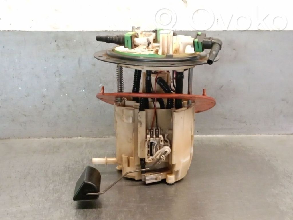 Subaru Outback (BS) Pompa carburante immersa