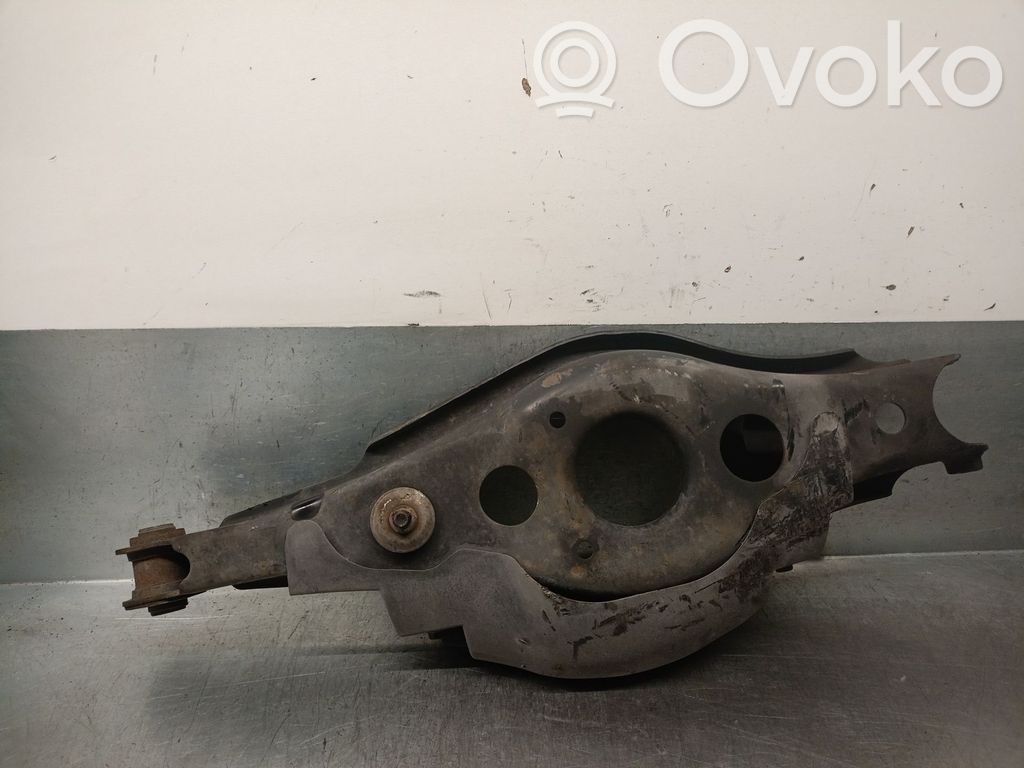 Toyota RAV 4 (XA30) Braț control spate