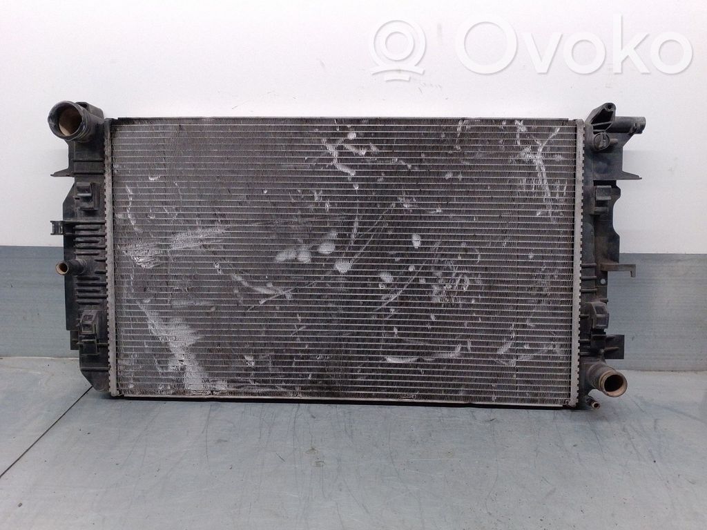 Volkswagen Crafter Radiator lichid răcire 