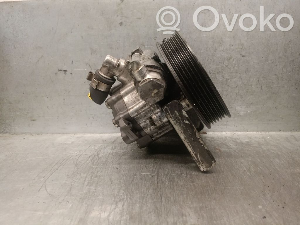 BMW 5 E60 E61 Electric power steering pump 