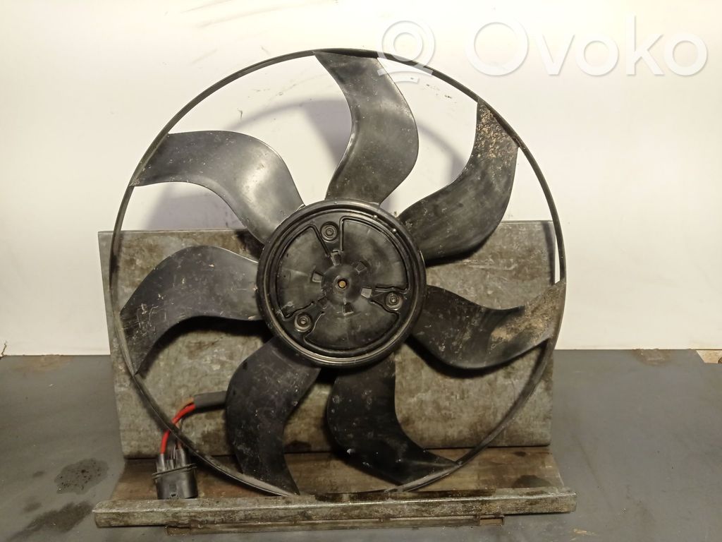 Elektryczny wentylator chłodnicy   3136613503,A0999061200,3137232033BOSCH