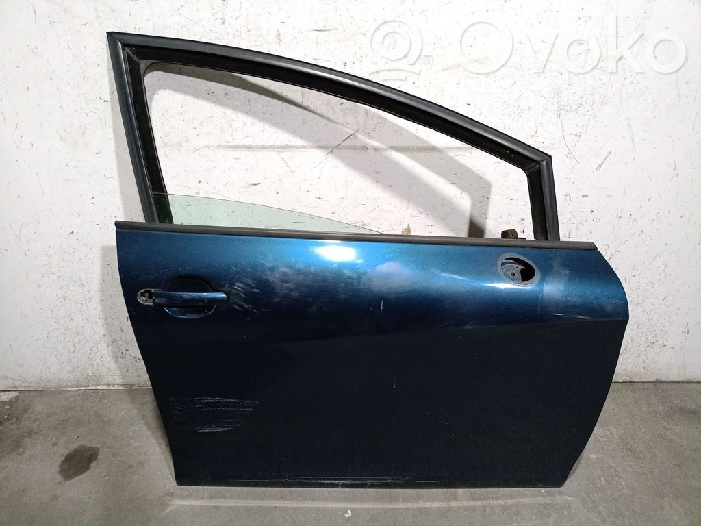 Puerta delantera   1P0831056A,1P0831056A