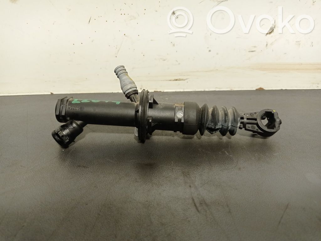 Renault Captur Pedal de embrague 