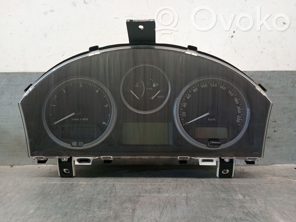Land Rover Freelander 2 - LR2 Licznik / Prędkościomierz 