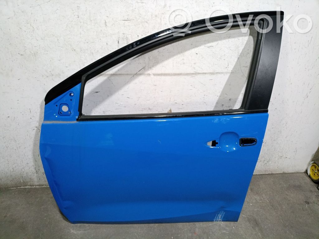 Toyota Yaris Ușă față 
