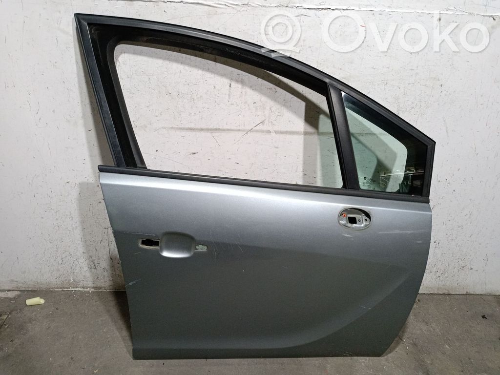 Opel Meriva B Priekinės durys 