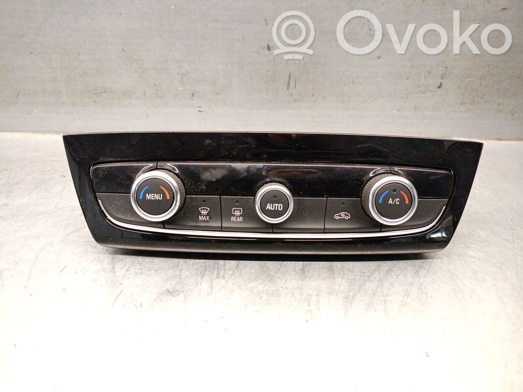 Opel Corsa F Panel klimatyzacji 