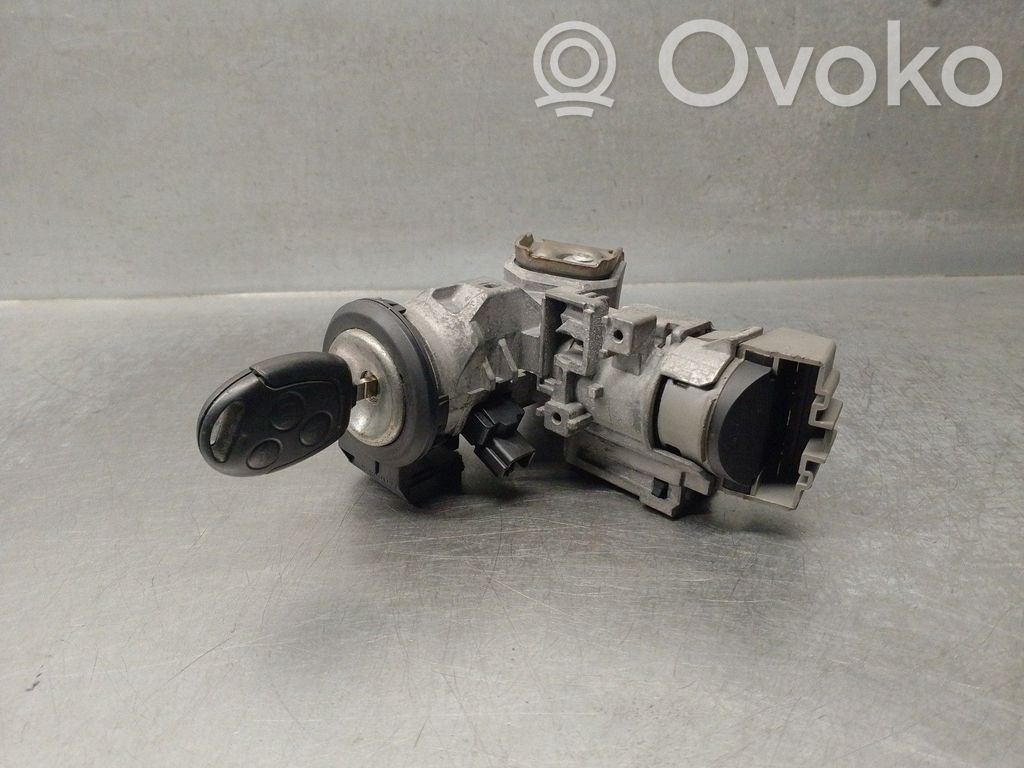 Stacyjka   8A6T15607AAB,1359B20522