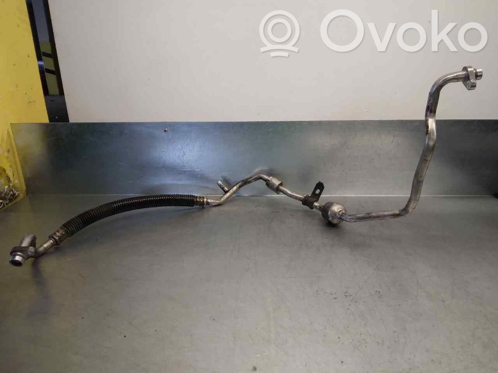Nissan Note (E11) Ilmastointilaitteen putki (A/C) 