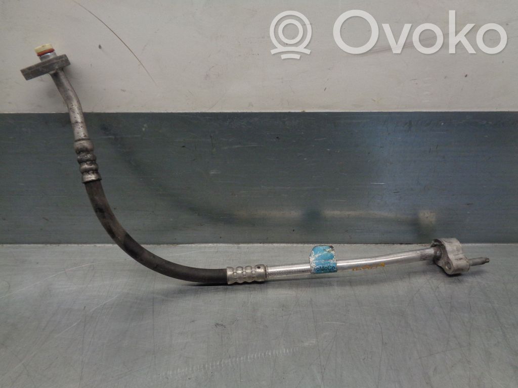 Ilmastointilaitteen putki (A/C)   BV6119D567AE,1744423