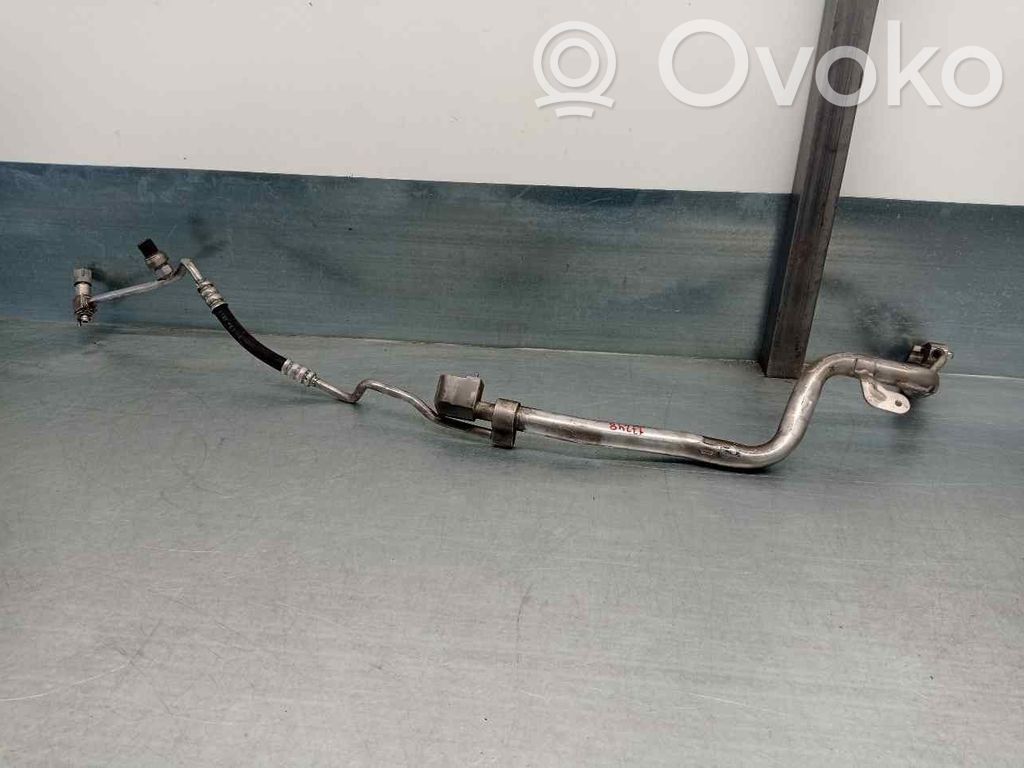 BMW 5 G30 G31 G38 Conductă/furtun aer condiționat (A/C) 