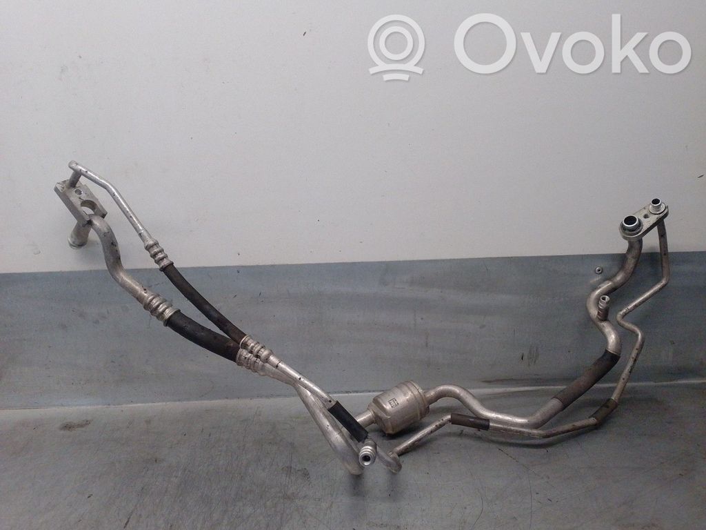 Opel Corsa C Ilmastointilaitteen putki (A/C) 