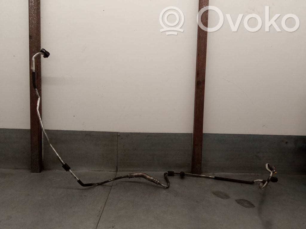 BMW 3 E90 E91 Wąż / Przewód klimatyzacji A/C 