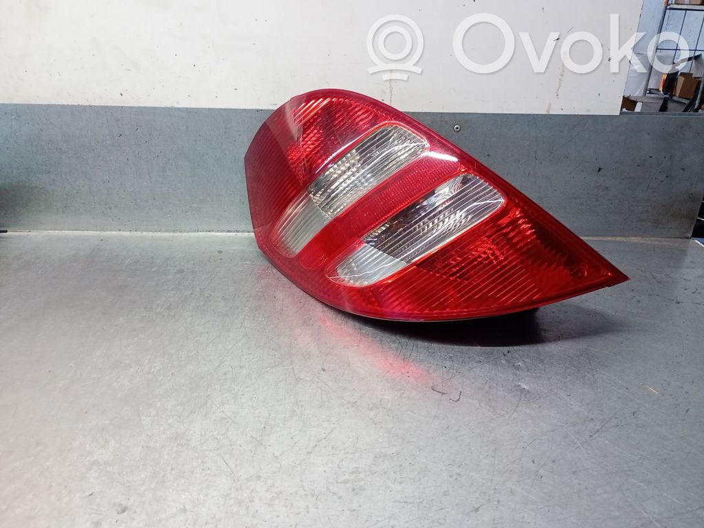 Mercedes-Benz A W169 Lampă spate în caroserie 