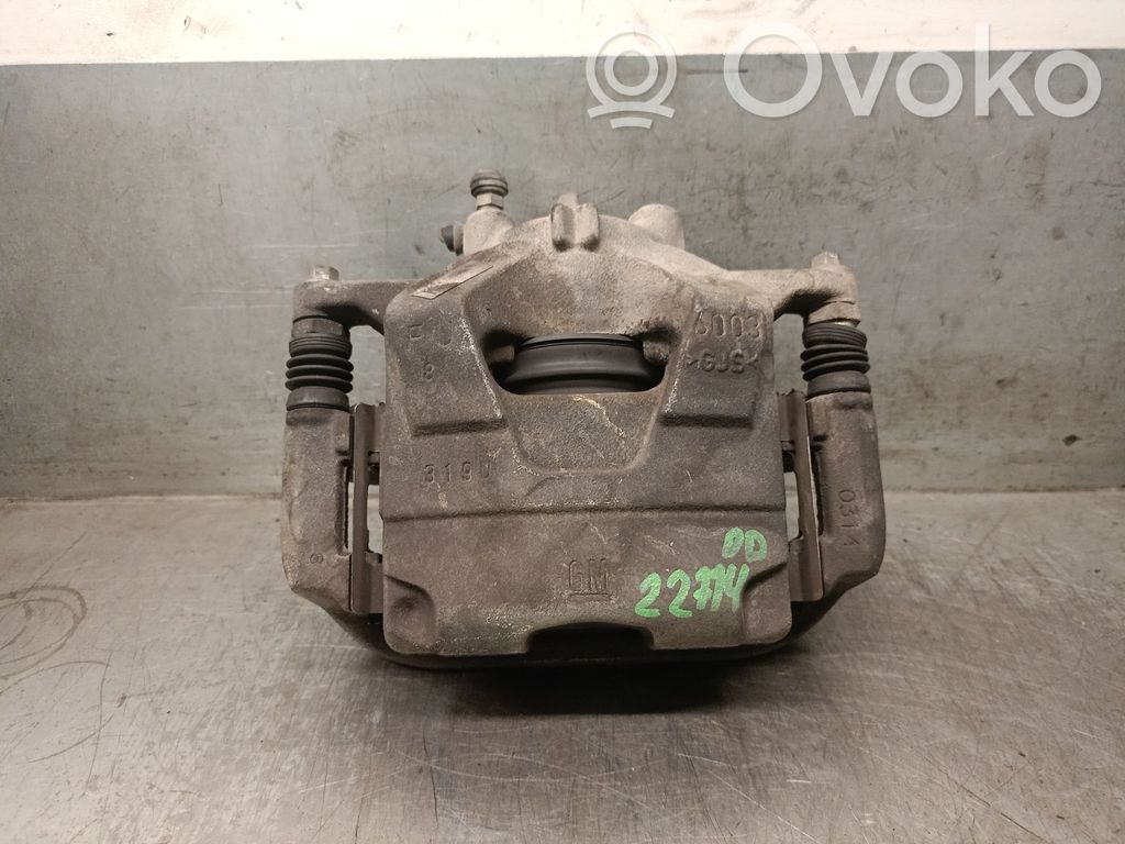 Opel Zafira C Zacisk hamulcowy przedni 