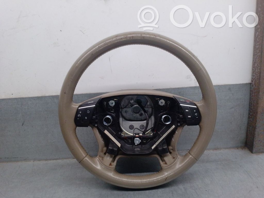 Volante   30776426,8660195