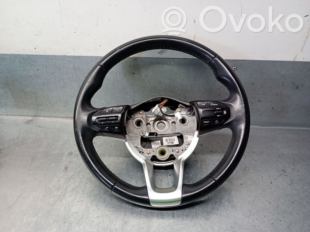 KIA Rio Volante 