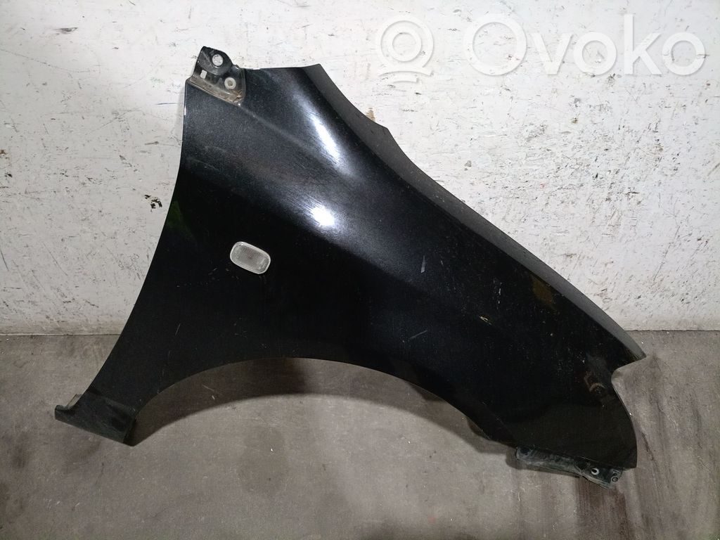 Toyota Corolla E140 E150 Spārns 