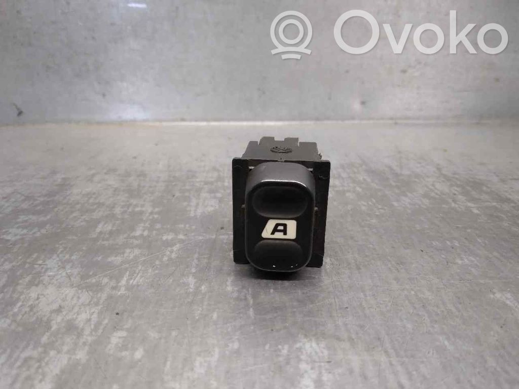 Citroen Berlingo Electric window control switch 