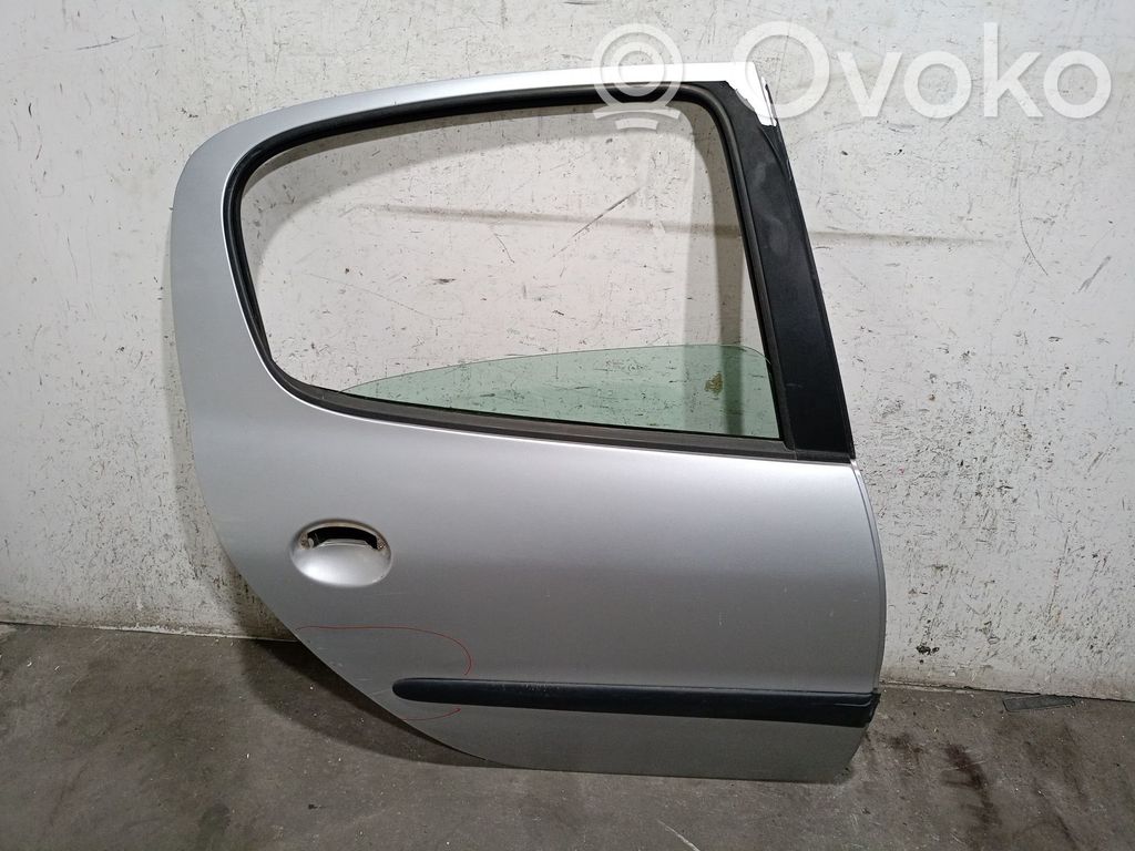 Peugeot 206 Galinės durys 