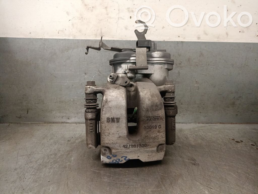 BMW 5 G30 G31 G38 Support d'étrier arrière
