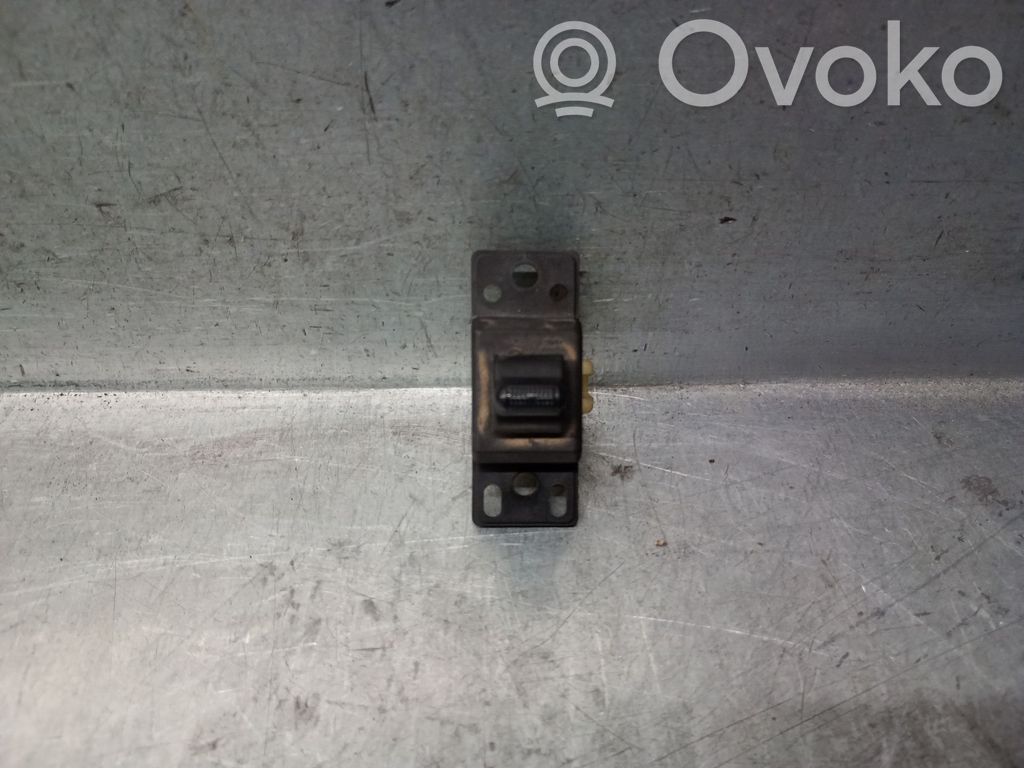 Chrysler Voyager Interruptor del elevalunas eléctrico 