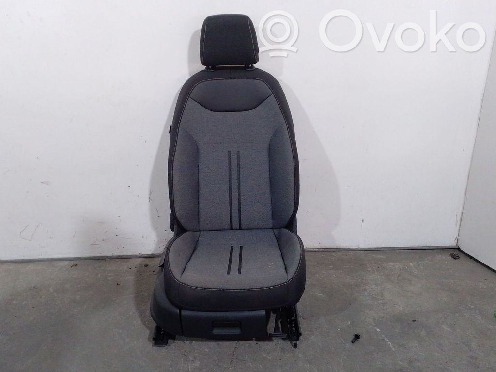 Seat Ateca Etumatkustajan istuin 